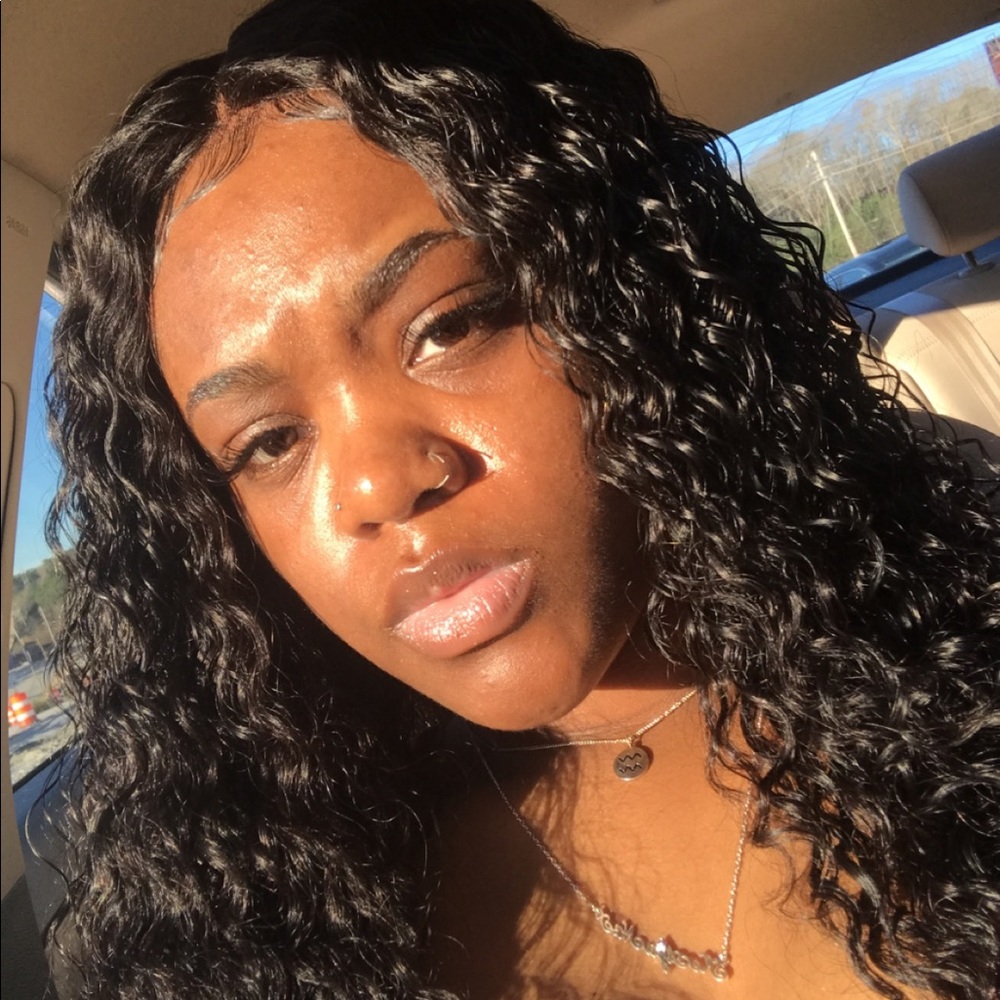 Meet your Posher, Keajanae